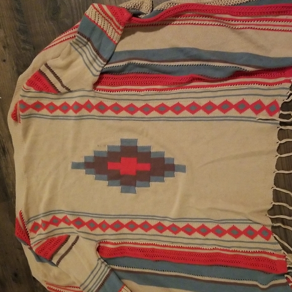 Sweater Duster Western Girls Size 11/12 so amazing!! FRINGED AND AMAZING - Picture 3 of 3